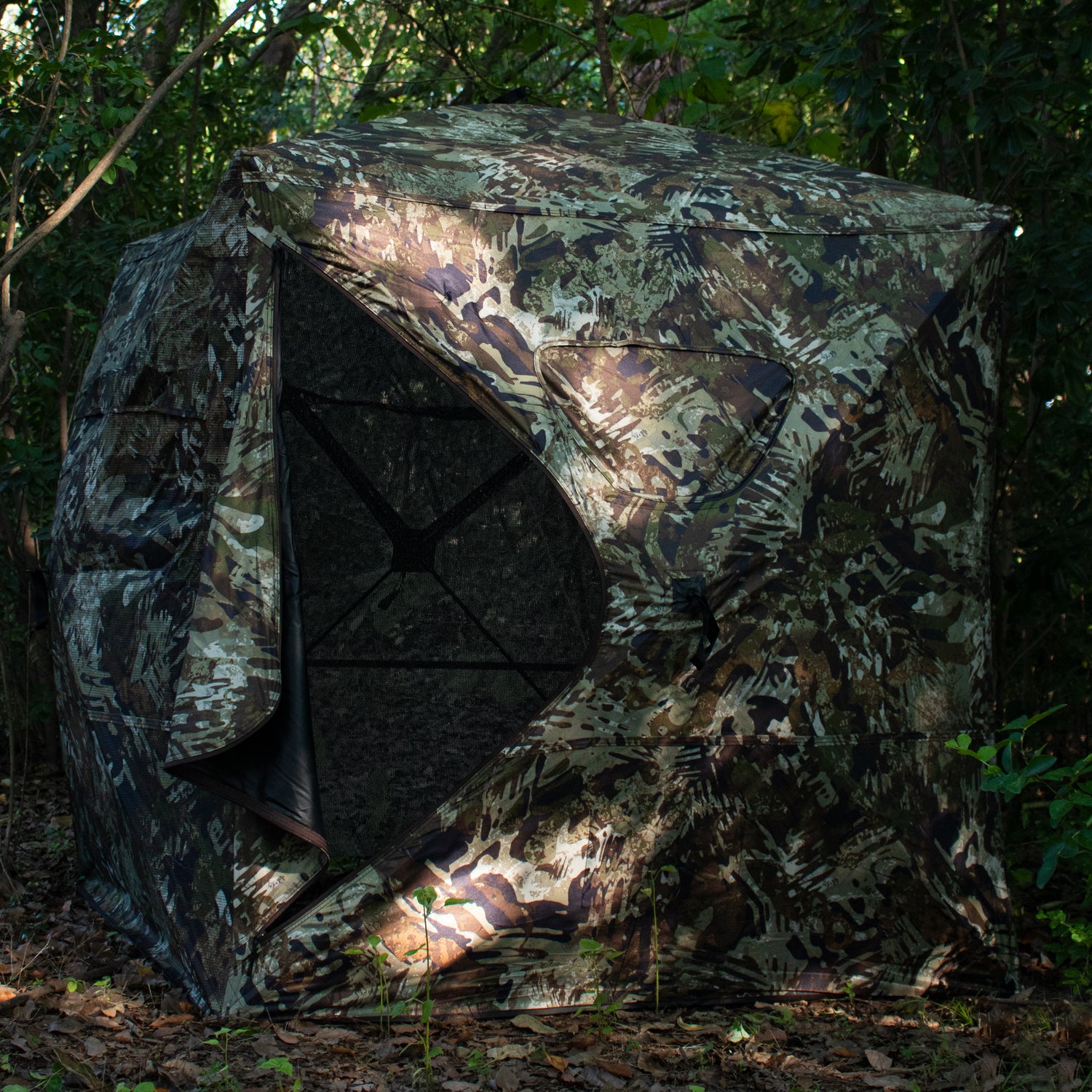 ShedOFF Waterproof 4 SIdes 270 Degree See Through Hunting Blind 2-3 Person Forest Camo